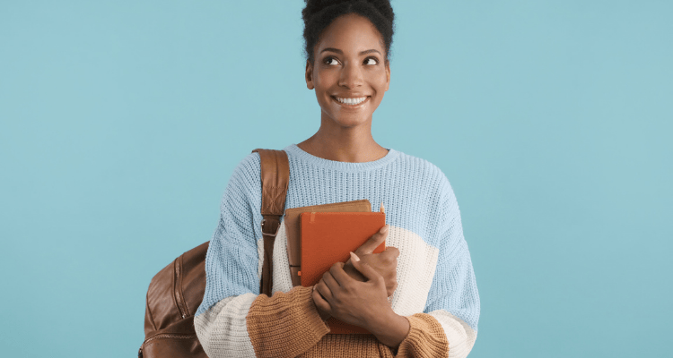 6 Estratégias Reais Para Conseguir Bolsa de Estudo - Guia 2026